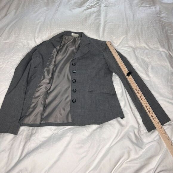 Van Heusen Stretch Women's Blazer Gray Plaid 5 Button Lined Size Small - Picture 10 of 10